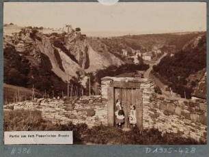 Blick in den Plauenschen Grund mit der Begerburg nach Nordosten