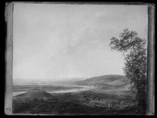 Hügelige Flusslandschaft mit Stadt