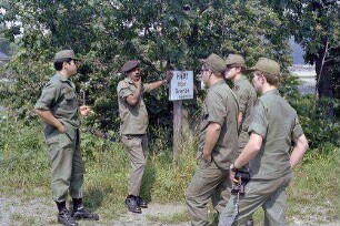 Blankenstein: Zonengrenze, Besichtigung durch Amerikanergruppe