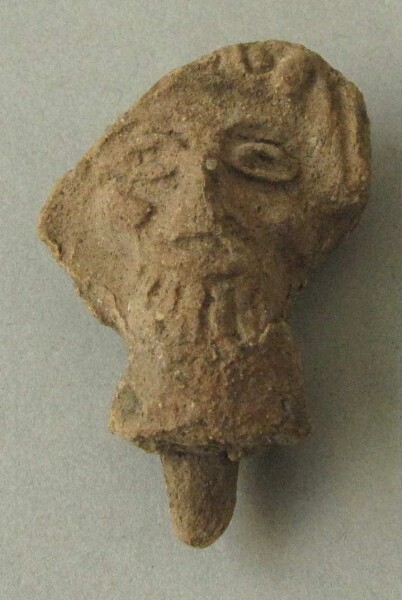 Clay head (fragment)