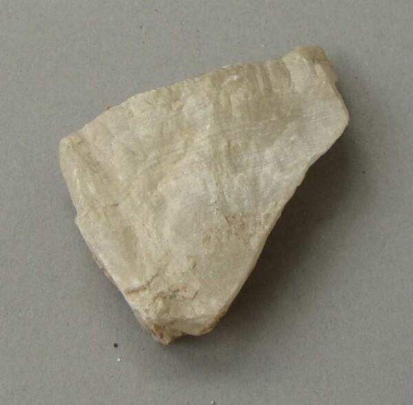 Fragment d'albâtre