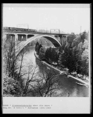 Eisenbahnbrücke über die Aare