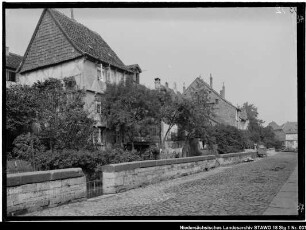 Fischerstraße mit Oker und Okermauer, obere Hälfte Richtung Holzmarkt Platte 12 (eingeritzt: 13) (älterer Positivabzug vorhanden)