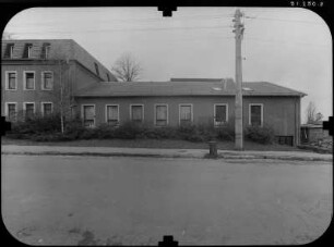 Dresden-Loschwitz, Wachbergstraße 6. Altersheim der Christengemeinschaft Rudolf Frieling e.V. (Einweihung 01.04.1986). Straßenfront (Teilansicht)