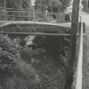 Langenhennersdorf, Straßenbrücke über d. Dorfbach