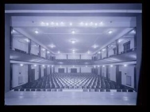 Stadttheater, Greiz: Ansicht Zuschauerraum (Negativ zu Inv. Nr. TBS 132,03)