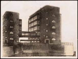 Fabrikgebäude Werdermühle, Breslau: Außenansicht
