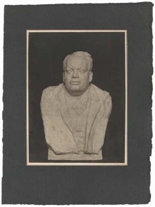 Max Reger, Fotografie von Büste