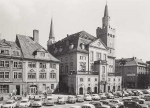 Löbau. Goldenes Schiff und Rathaus : Löbau, Altmarkt, Parkplatz