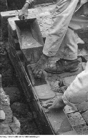 Dresden, VEB Bau-Union Dresden, neue Maurer-Methode, Juli 1952