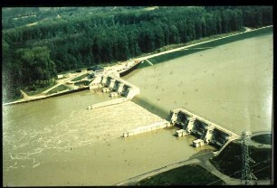 Kulturwehr Kehl/Rhein bei Hochwasser
