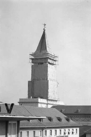 Renovierung des Außenputzes vom Turm der Evangelischen Stadtkirche