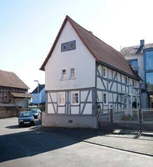 Buseck, Kirchstraße 16