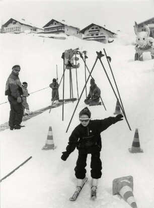 Übungen beim Kinderskikurs