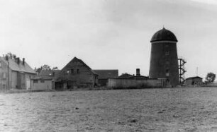 Strehla. Holländermühle und Gehöft