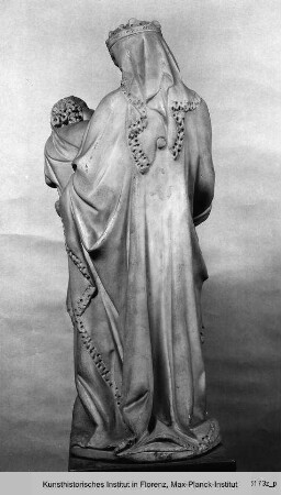 Stehende Madonna mit Kind