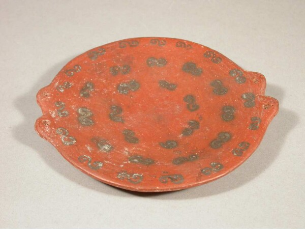 Clay plate