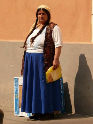 Zigeunerin in der Innenstadt von Sibiu, 2007 Kulturhauptstadt Europas.