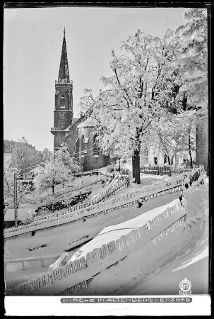 Altenberg im Erzgebirge, Kirche mit Schnee