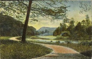 [Fluss mit Brücke]