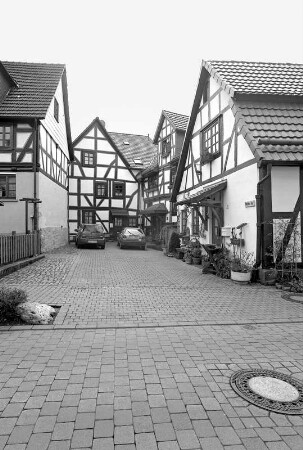 Ehem. Wirtschaftsteil; Helsa, Weißer Hof 3