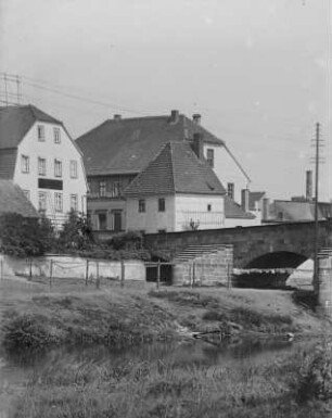 Rochlitz : Blick auf Rochlitz über die Zwickauer Mulde mit der Muldenbrücke.