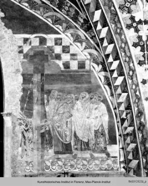 Jesus besteigt das Kreuz - Entkleidung und willige Kreuzbesteigung Christi