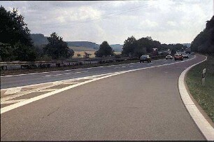 Einfahrt Süd zu Hauptfahrbahn Süd (Frankfurt Richtung Nürnberg)