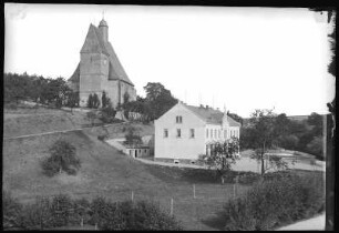 Burkhardswalde. Kirche und Schule