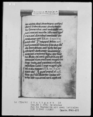 Epistolar — Zwei Initialen I (n diebus illis), Folio 84recto