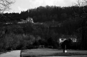 Freiburg: Stadtgarten mit Restaurant Dattler und Entendenkmal