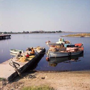 Keramoti. Fischerboot im Nestos-Delta