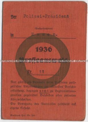 Presseausweis des Essener Polizeipräsidiums für einen Journalisten der Essener Allgemeinen Zeitung