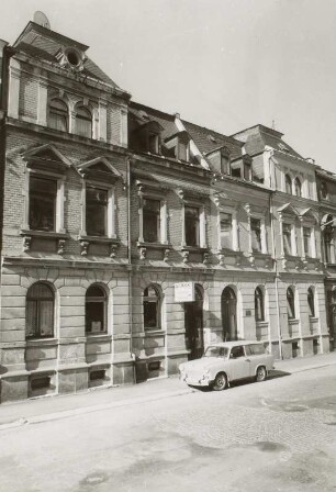 Doppelwohnhaus in Markneukirchen : Markneukirchen (Vogtlandkreis), Doppelwohnhaus (um 1890), Erlbacher Straße 32/33, Straßenansicht