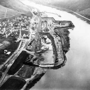 Bau der Staustufe Fankel/Mosel