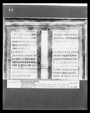 Evangeliar aus Saint-Médard in Soisson — Evangeliar aus Saint-Médard in Soisson, Folio 30versoTextblatt