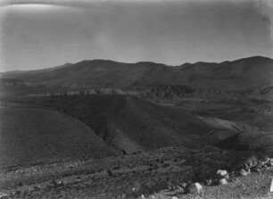 Gebirgslandschaft : Blick auf eine Gebirgslandschaft in den Anden.