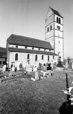 Hochsal: Alte Hotzenkirche, Vordergrund Friedhof