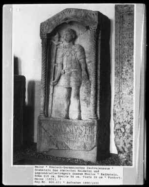Grabstein des römischen Soldaten und Signifer Gnaeus Musius