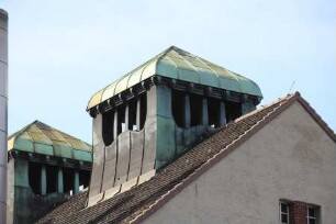 Staatliche Maschinenzentrale und Fernheizwerk — Abzugsschacht