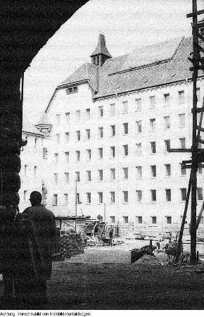Landgericht : Gefängnisgebäude. Blick zum Nordflügel
