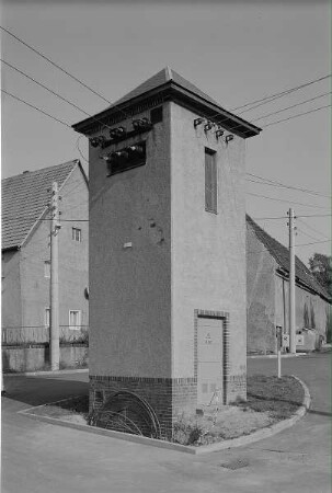 Mutzschen-Wetteritz, Transformatorenhaus am Dorfplatz
