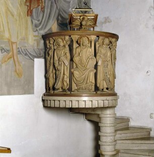 Kanzel mit Evangelisten und Pantokrator