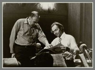 Vittorio Negri und Hans Otto : Portrait des Dirigenten Vittorio Negri und des Organisten Hans Otto in der Staatsoper Berlin