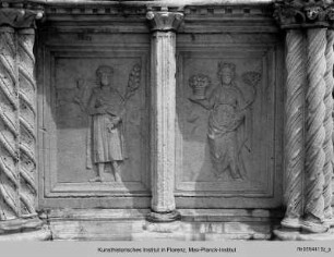 Fontana Maggiore : Unteres Becken mit Darstellungen aus dem Alten Testament, der Artes mechanicae, der Sieben Freien Künste und Monatsdarstellungen : Allegorische Monatsdarstellung des April mit Tierkreiszeichen Stier