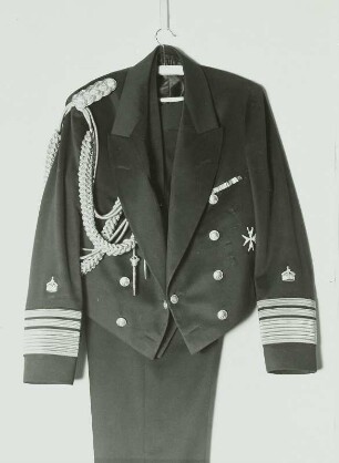 Messejacke des Admirals als Generaladjutant mit Achselband und einem Schulterstück