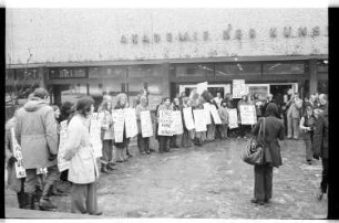 Kleinbildnegativ: Chile-Demonstration der Akademie der Künste, 1973