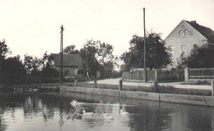 Dorfteich in Camina : Wjesny hat w Kamjenej