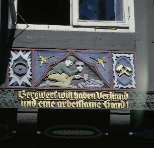 Goslar. Füllholz mit Bergmann bei der Arbeit an einem historischen Haus