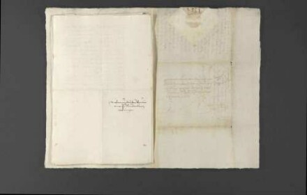 Schriftwechsel zwischen Pfalzgraf Wolfgang und Herzog Christoph von Württemberg wegen Raubüberfällen auf dem Hahnenkamm, Störungen des Landfriedens sowie Auseinandersetzungen um die Herrschaft Heidenheim.
